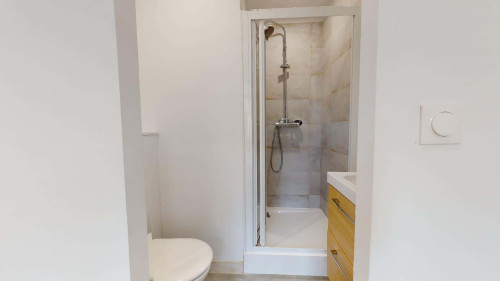 Room in Rue Armand Meeschaert, Roubaix for 96 m² with 4 bedrooms