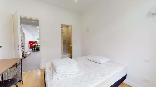 Room in Rue Armand Meeschaert, Roubaix for 96 m² with 4 bedrooms
