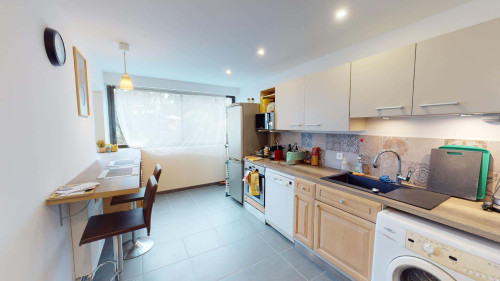 Room in Avenue Marie Reynoard, Grenoble for 96 m² with 4 bedrooms - Gallery - 7