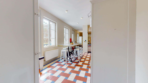 Room in Rue Bourgneuf, Saint-Étienne for 600 m² with 8 bedrooms - Gallery - 9