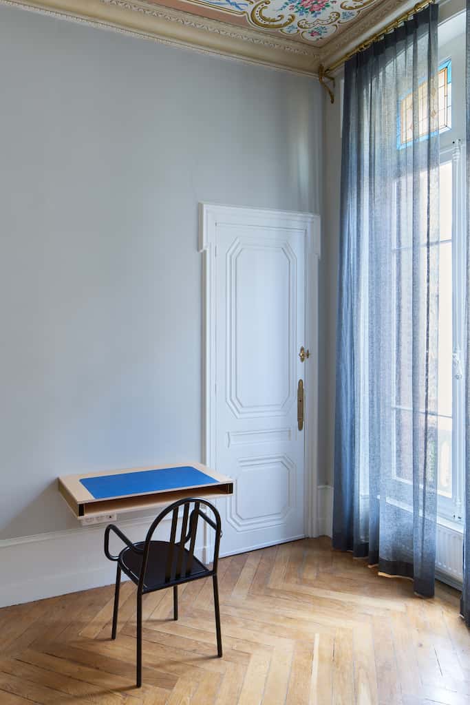 Room In Rue Bourgneuf, Saint-Étienne For 600 M² With 8 Bedrooms - 1