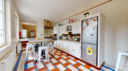 Room in Rue Bourgneuf, Saint-Étienne for 600 m² with 8 bedrooms - Gallery - 8