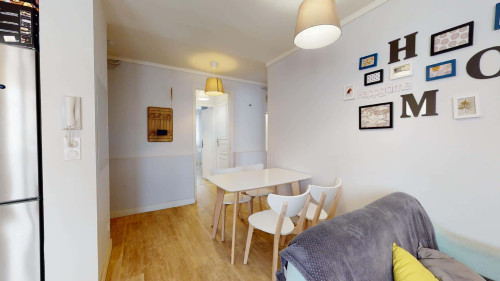 Room in Rue Camy, Pau for 64 m² with 3 bedrooms - Gallery - 10