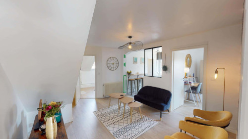Room in Rue de Belfort, Mulhouse for 100 m² with 5 bedrooms - Gallery - 11
