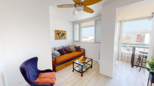 Room in Avenue Philippe Lebon, Toulon for 73 m² with 4 bedrooms - Gallery - 7