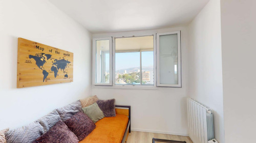 Room in Avenue Philippe Lebon, Toulon for 73 m² with 4 bedrooms - Gallery - 8
