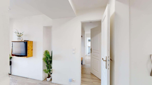 Room in Avenue Philippe Lebon, Toulon for 73 m² with 4 bedrooms - Gallery - 14