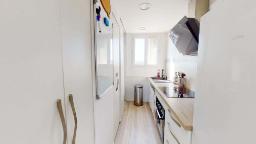 Room in Avenue Philippe Lebon, Toulon for 73 m² with 4 bedrooms - Gallery - 15