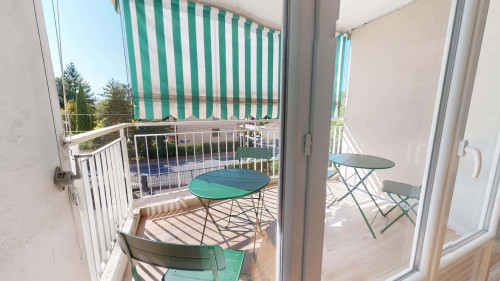Room in Chemin de la Pomme, Tassin-la-Demi-Lune for 111 m² with 4 bedrooms - Gallery - 18