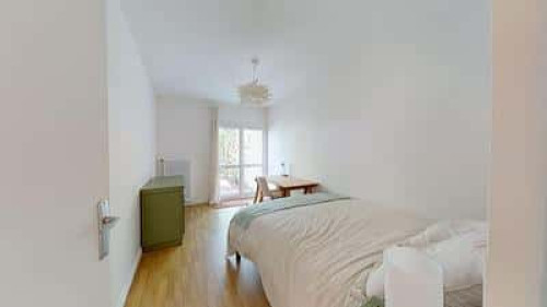 Apartment in Rue François Cevert, Angers for 119 m² with 5 bedrooms