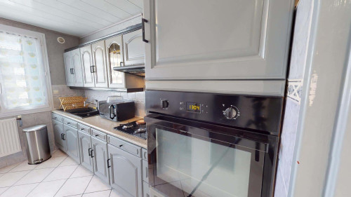 Room in Rue Marius Riollet, Grenoble for 90 m² with 4 bedrooms - Gallery - 9