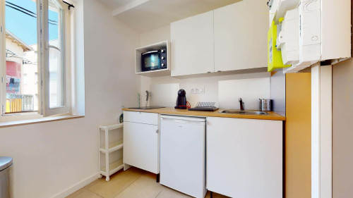 Apartment in Rue Jouffroy, Saint-Étienne for 16 m² - Gallery - 12