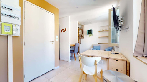 Apartment in Rue Jouffroy, Saint-Étienne for 16 m² - Gallery - 16