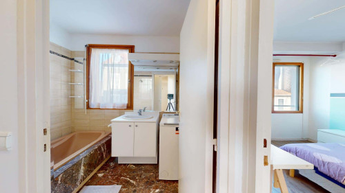 Room in Rue Henri Faisans, Pau for 95 m² with 4 bedrooms - Gallery - 5