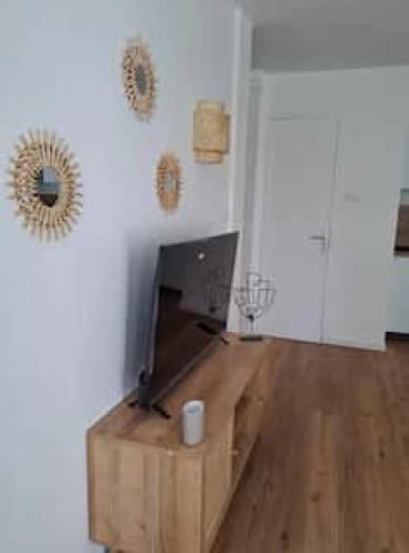 Room in Rue Docteur Calmette, Grenoble for 67 m² with 4 bedrooms - Gallery - 9
