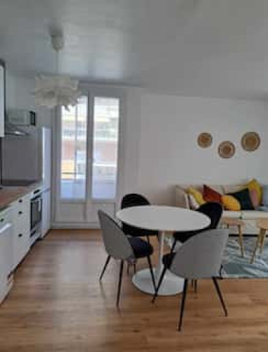 Room in Rue Docteur Calmette, Grenoble for 67 m² with 4 bedrooms - Gallery - 6