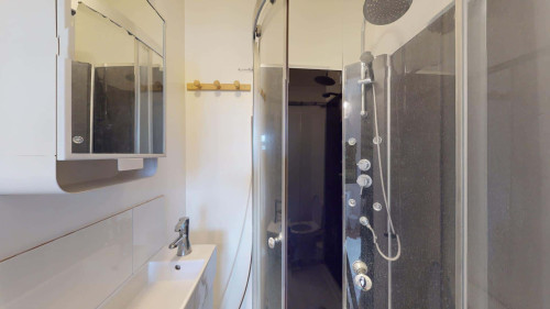Room in Rue du Collège, Roubaix for 140 m² with 8 bedrooms - Gallery - 7