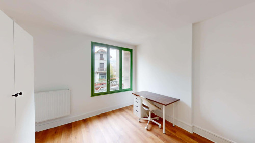 Room in Rue de Stalingrad, Grenoble for 90 m² with 4 bedrooms - Gallery - 17