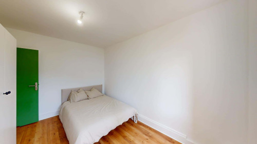 Room in Rue de Stalingrad, Grenoble for 90 m² with 4 bedrooms - Gallery - 18