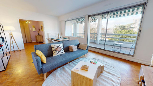 Room in Rue Joliot Curie, Lyon for 110 m² with 5 bedrooms - Gallery - 24