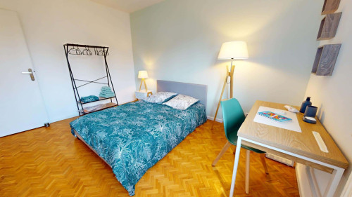 Room in Rue Joliot Curie, Lyon for 110 m² with 5 bedrooms - Gallery - 26