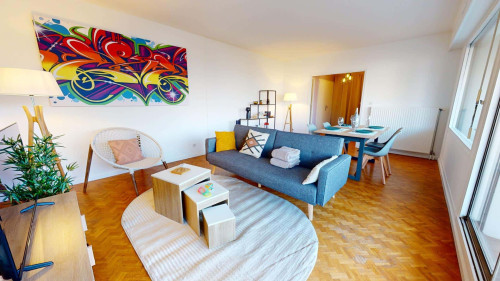 Room in Rue Joliot Curie, Lyon for 110 m² with 5 bedrooms - Gallery - 13