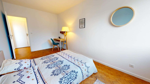 Room in Rue Joliot Curie, Lyon for 110 m² with 5 bedrooms - Gallery - 25