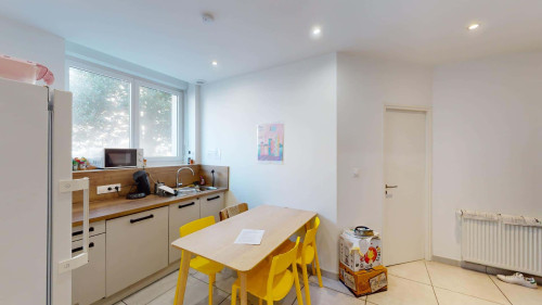 Room in Rue Auguste Kervern, Brest for 153 m² with 8 bedrooms - Gallery - 17