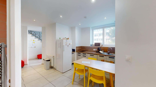 Room in Rue Auguste Kervern, Brest for 153 m² with 8 bedrooms - Gallery - 14