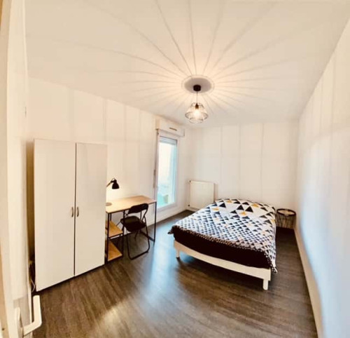 Room in Rue Louis Boutin, Saint-Herblain for 92 m² with 5 bedrooms - Gallery - 6