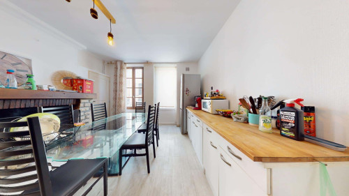 Room in Rue de la Tourgarnier, Angoulême for 132 m² with 5 bedrooms - Gallery - 16