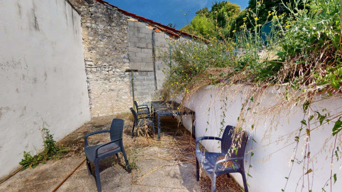 Room in Rue de la Tourgarnier, Angoulême for 132 m² with 5 bedrooms - Gallery - 10