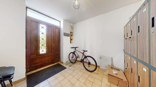 Room in Rue de la Tourgarnier, Angoulême for 132 m² with 5 bedrooms - Gallery - 6