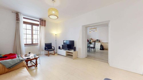 Room in Rue de la Tourgarnier, Angoulême for 132 m² with 5 bedrooms - Gallery - 17
