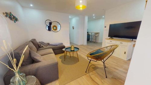 Apartment in Rue Jules Ledin, Saint-Étienne for 88 m² with 3 bedrooms