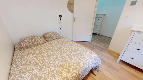 Apartment in Rue Jules Ledin, Saint-Étienne for 88 m² with 3 bedrooms - Gallery - 12