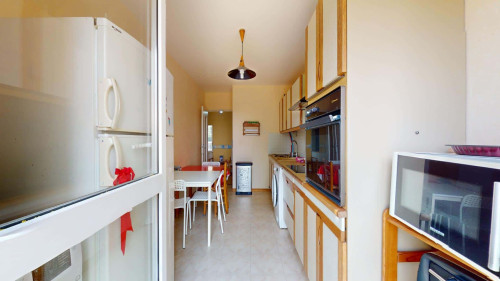 Room in Rue de Guingamp, Saint-Herblain for 80 m² with 4 bedrooms - Gallery - 11