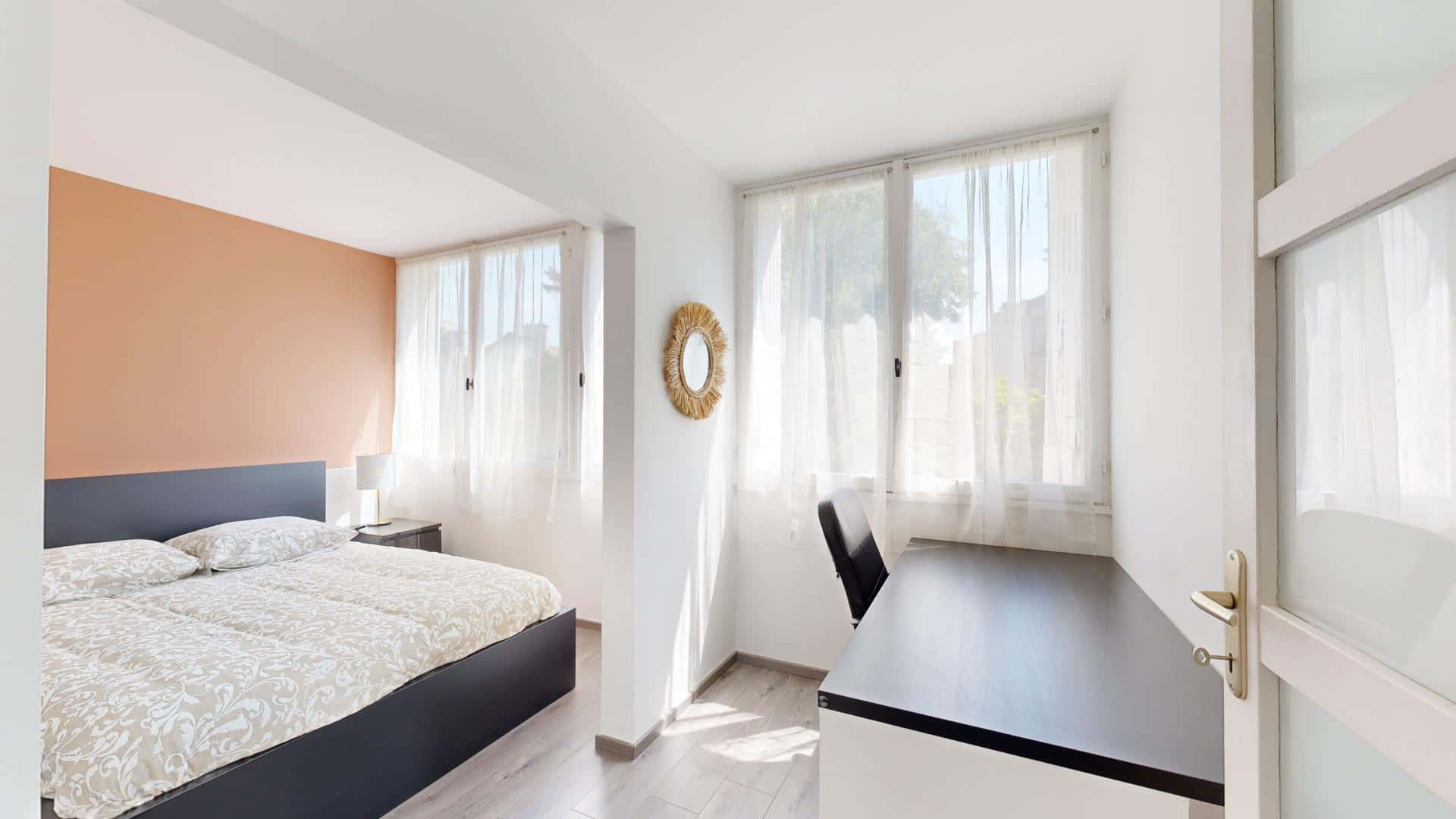 Room In Avenue Henri Dunant, Pau For 76 M² With 1 Bedroom - 1