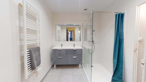 Apartment in Rue Gambetta, Saint-Étienne for 120 m² with 4 bedrooms - Gallery - 6