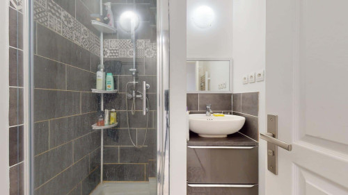 Room in Rue d'Agen, Saint-Herblain for 85 m² with 4 bedrooms - Gallery - 8