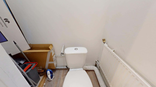 Room in Rue de la Halle, Roubaix for 71 m² with 3 bedrooms
