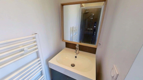 Room in Rue Calixte Camelle, Talence for 178 m² with 10 bedrooms - Gallery - 23