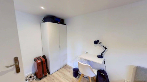 Apartment in Rue Calixte Camelle, Talence for 29 m² with 2 bedrooms - Gallery - 13