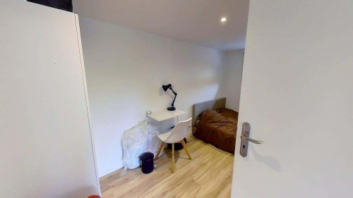 Apartment in Rue Calixte Camelle, Talence for 29 m² with 2 bedrooms - Gallery - 14
