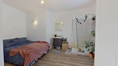 Room in Rue Saunière, Valence for 161 m² with 7 bedrooms - Gallery - 21