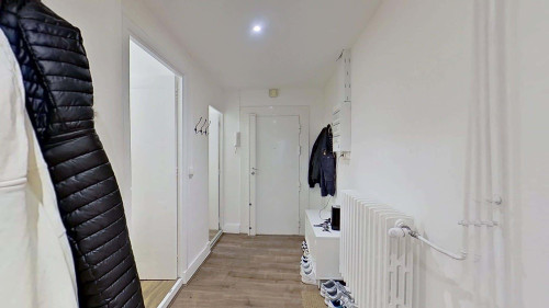 Room in Rue Saunière, Valence for 161 m² with 7 bedrooms - Gallery - 5