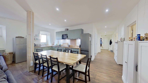 Room in Rue Saunière, Valence for 161 m² with 7 bedrooms - Gallery - 15
