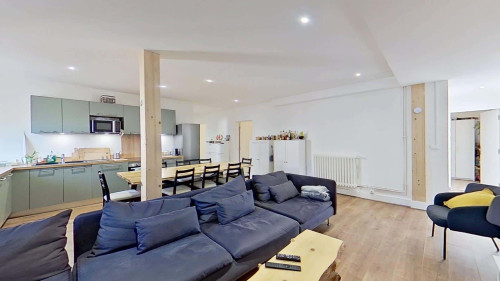 Room in Rue Saunière, Valence for 161 m² with 7 bedrooms - Gallery - 17