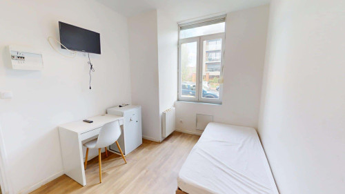 Room in Rue du Halot, Tourcoing for 99 m² with 5 bedrooms - Gallery - 18
