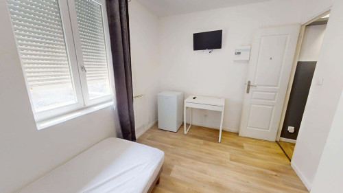Room in Rue du Halot, Tourcoing for 99 m² with 5 bedrooms - Gallery - 17